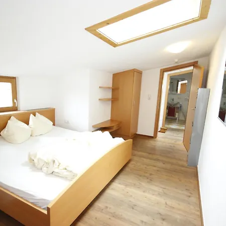 Falkner-9 By Interhome * Oberlängenfeld