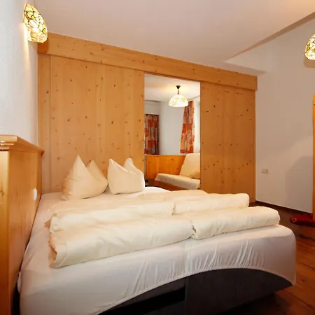 Falkner-9 By Interhome